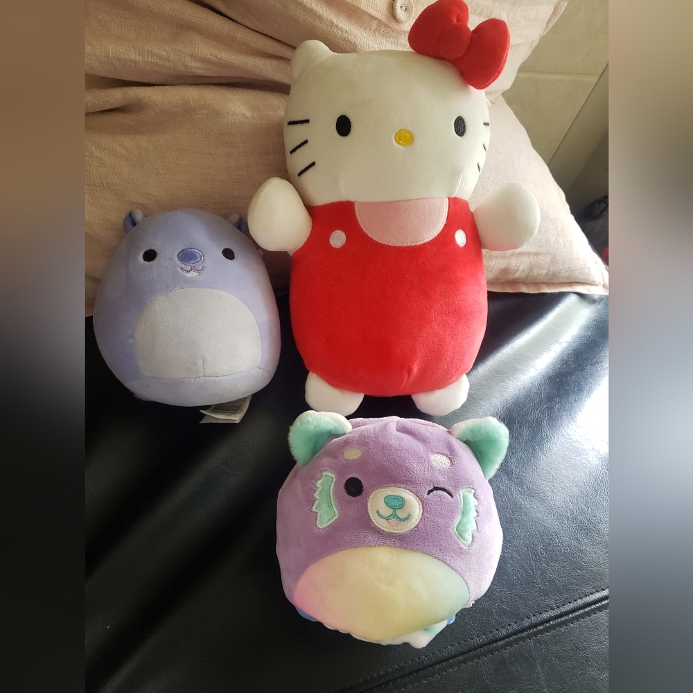 Hello Kitty Red and White Plush Toy